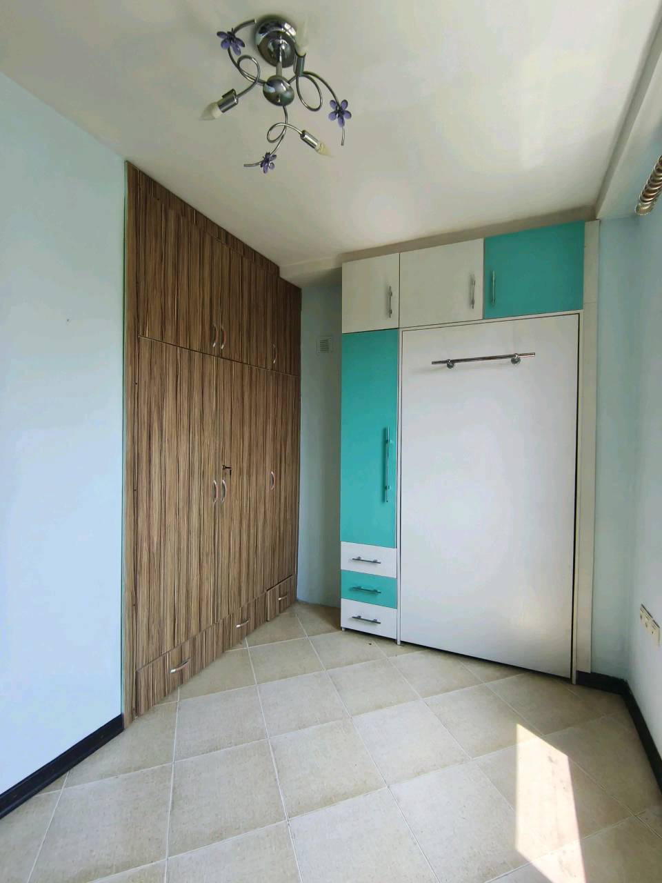 اپارتمان کوچه امانی